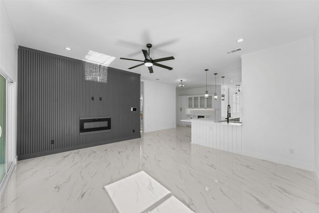4107 Vineyard Drive, Dallas, TX 75212