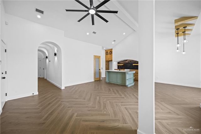 5904 N Playa Del Sol Street, Edinburg, TX 78542