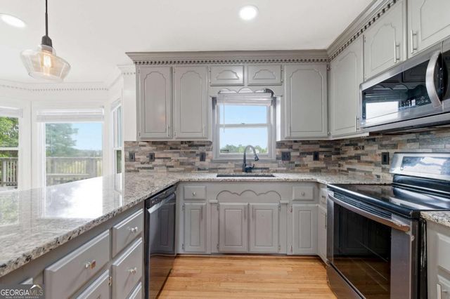 5782 Southland Walk, Stone Mountain, GA 30087