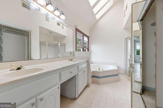 5782 Southland Walk, Stone Mountain, GA 30087