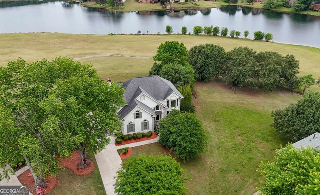 5782 Southland Walk, Stone Mountain, GA 30087
