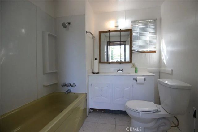 405 McCord K, Bakersfield, CA 93308