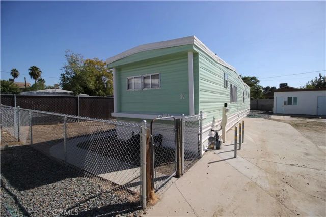 405 McCord K, Bakersfield, CA 93308