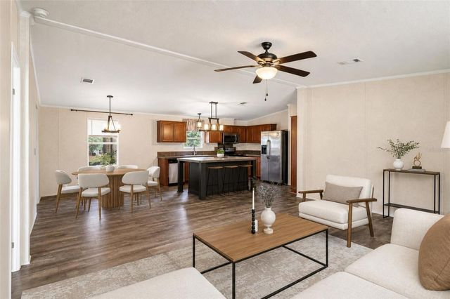136 CREEKWOOD RUN, Lakeland, FL 33809