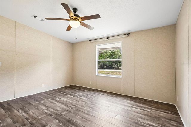 136 CREEKWOOD RUN, Lakeland, FL 33809