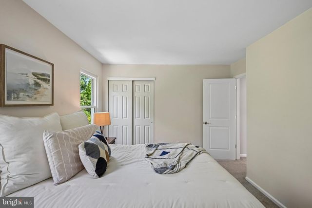 30 ANDREW LN, Lansdale, PA 19446