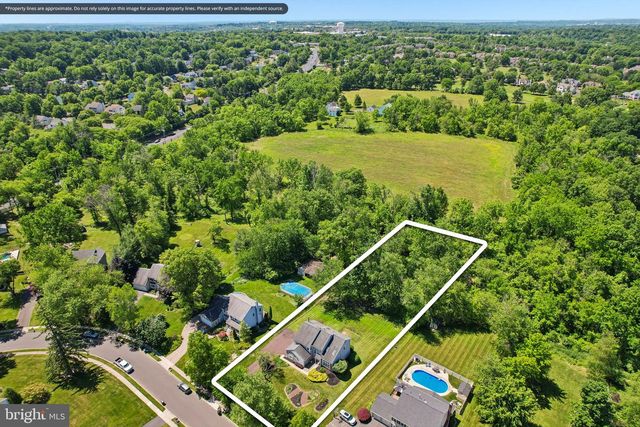 30 ANDREW LN, Lansdale, PA 19446