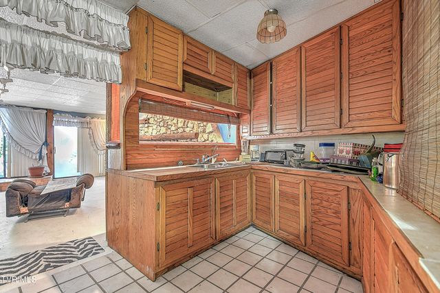169 Church Circle, Bristol, TN 37620