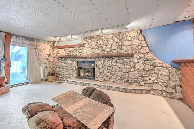 169 Church Circle, Bristol, TN 37620
