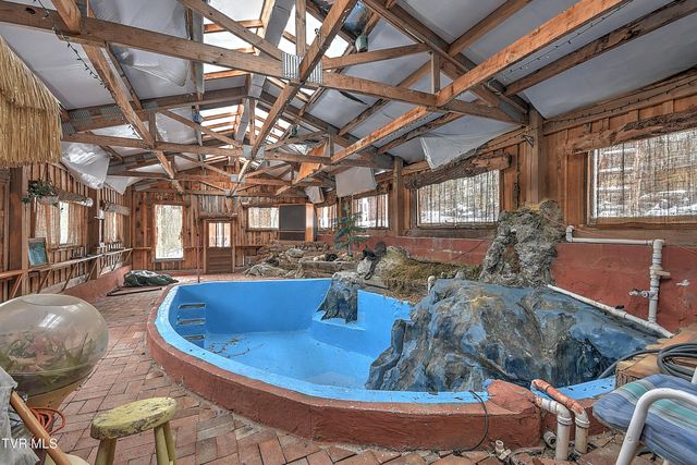169 Church Circle, Bristol, TN 37620