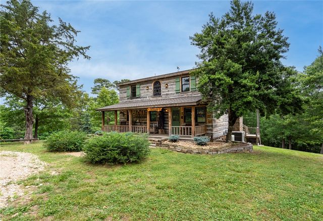 16392 E 567 Road, Colcord, OK 74338