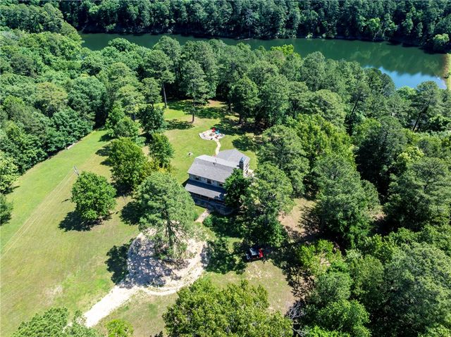 16392 E 567 Road, Colcord, OK 74338