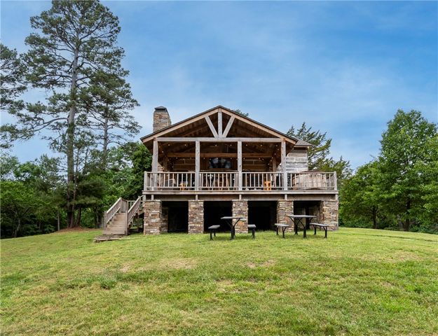 16392 E 567 Road, Colcord, OK 74338