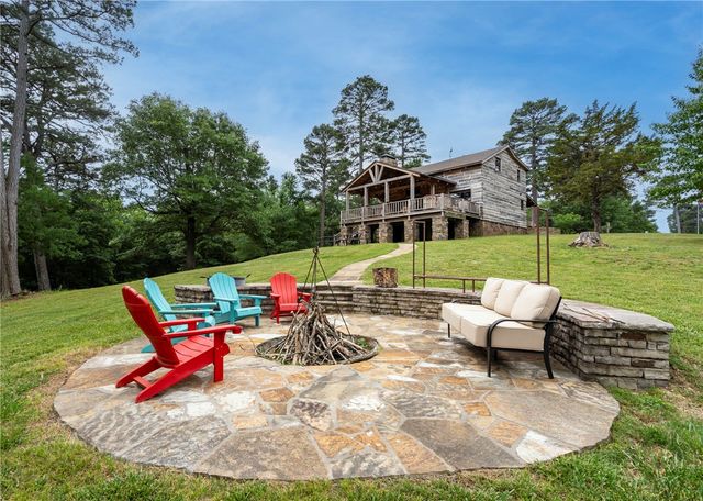16392 E 567 Road, Colcord, OK 74338
