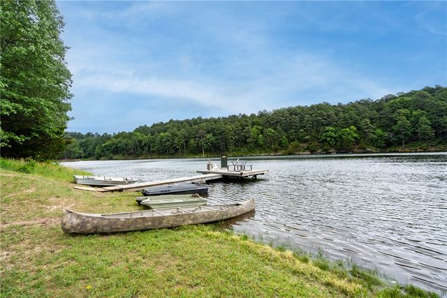 16392 E 567 Road, Colcord, OK 74338