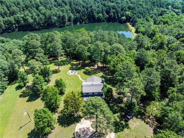 16392 E 567 Road, Colcord, OK 74338