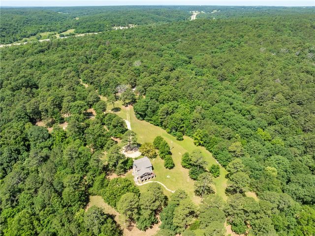 16392 E 567 Road, Colcord, OK 74338