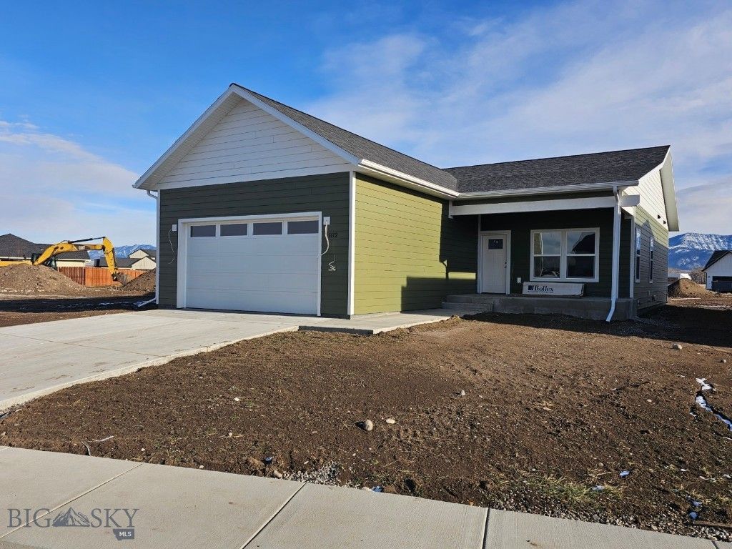1112 Falcon Ridge Boulevard, Belgrade, MT 59714