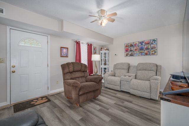 5123 E Division St, Mount Juliet, TN 37122