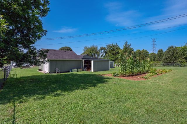 5123 E Division St, Mount Juliet, TN 37122