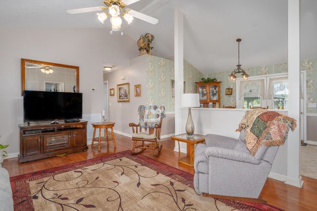 5123 E Division St, Mount Juliet, TN 37122