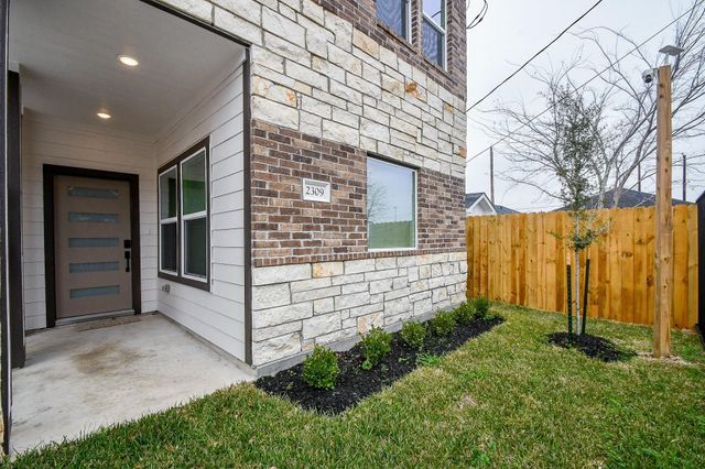 2309 Gagne Street, Houston, TX 77020