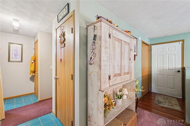 203 N Bickett Road, Xenia Twp, OH 45385