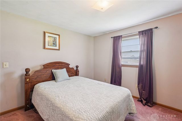 203 N Bickett Road, Xenia Twp, OH 45385