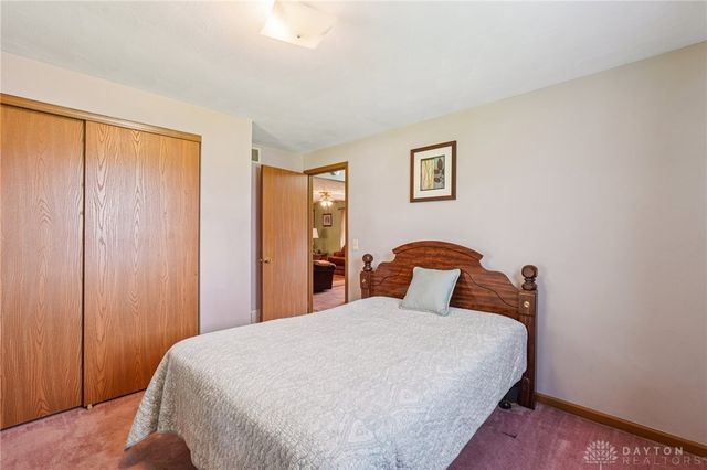 203 N Bickett Road, Xenia Twp, OH 45385