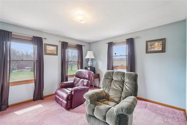 203 N Bickett Road, Xenia Twp, OH 45385