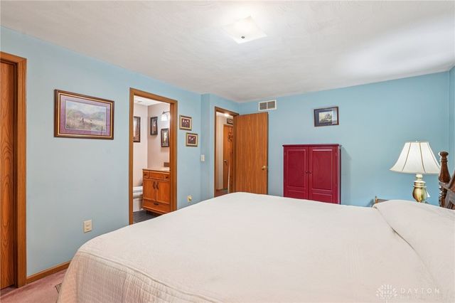 203 N Bickett Road, Xenia Twp, OH 45385