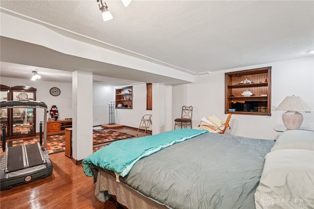 203 N Bickett Road, Xenia Twp, OH 45385