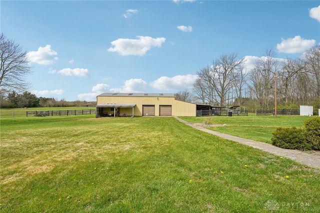 203 N Bickett Road, Xenia Twp, OH 45385