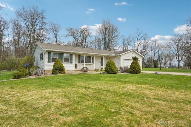 203 N Bickett Road, Xenia Twp, OH 45385