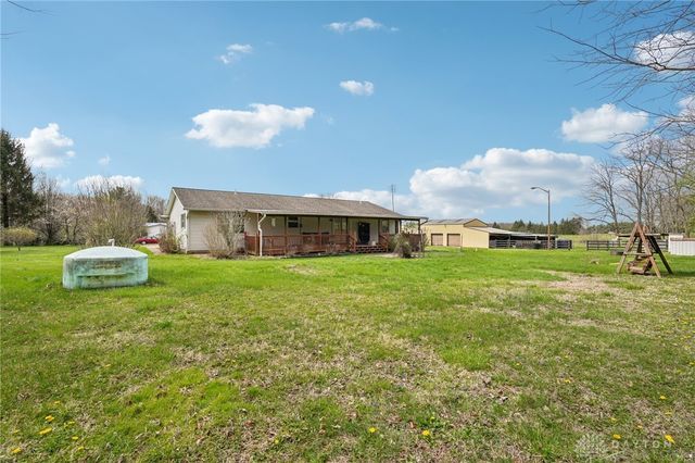 203 N Bickett Road, Xenia Twp, OH 45385