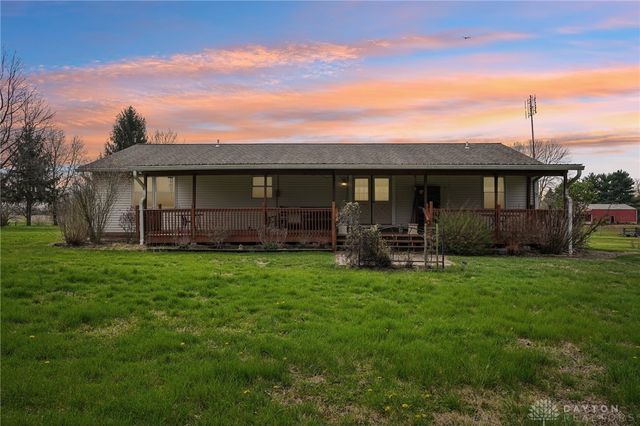 203 N Bickett Road, Xenia Twp, OH 45385