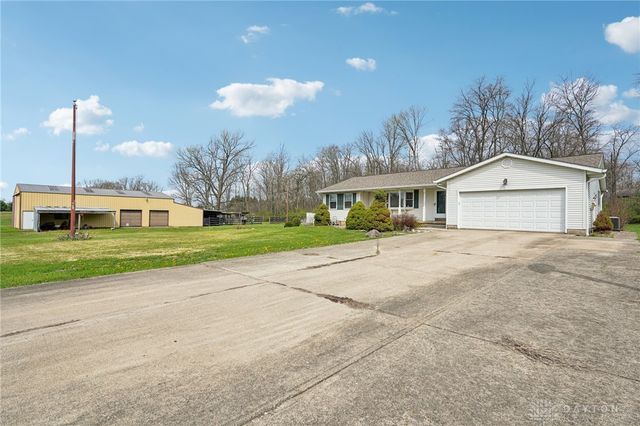 203 N Bickett Road, Xenia Twp, OH 45385