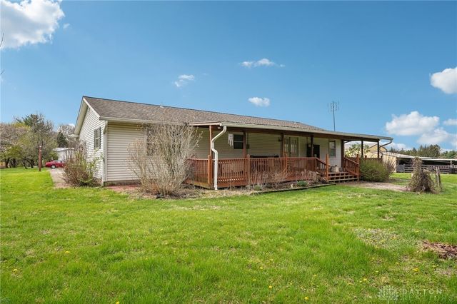 203 N Bickett Road, Xenia Twp, OH 45385