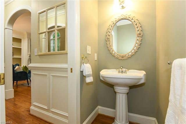 2170 Rossmore Road, Clemmons, NC 27012