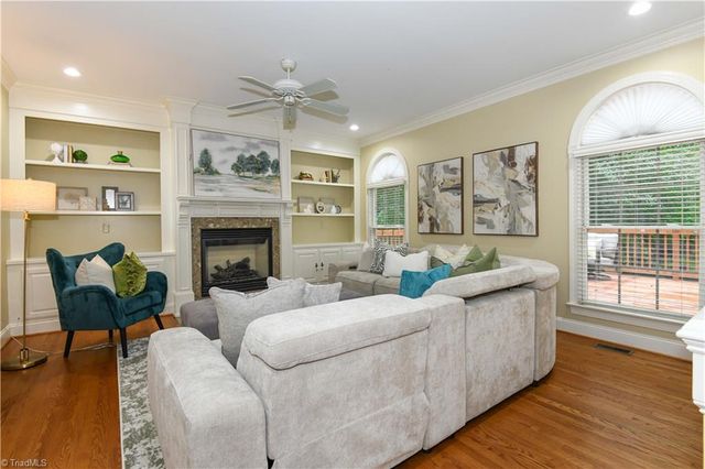 2170 Rossmore Road, Clemmons, NC 27012