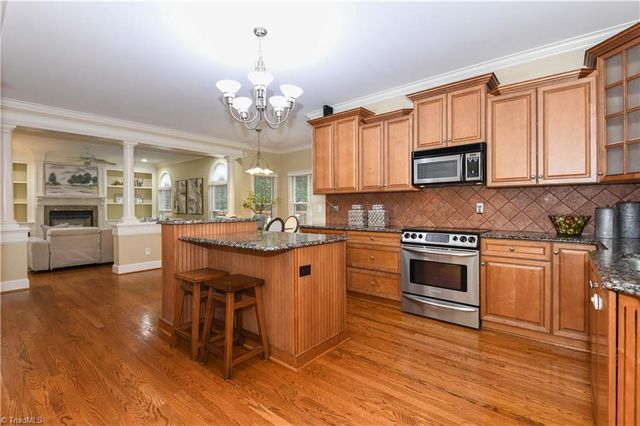 2170 Rossmore Road, Clemmons, NC 27012
