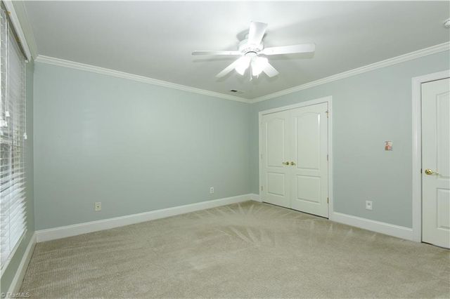 2170 Rossmore Road, Clemmons, NC 27012