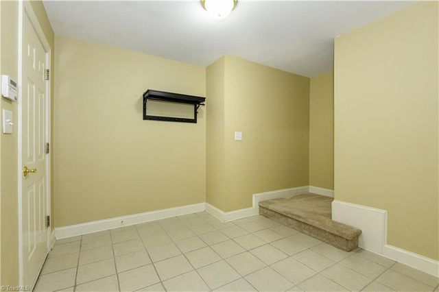 2170 Rossmore Road, Clemmons, NC 27012