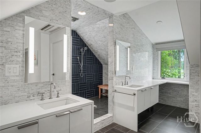 1404 Bacon Park Drive, Savannah, GA 31406