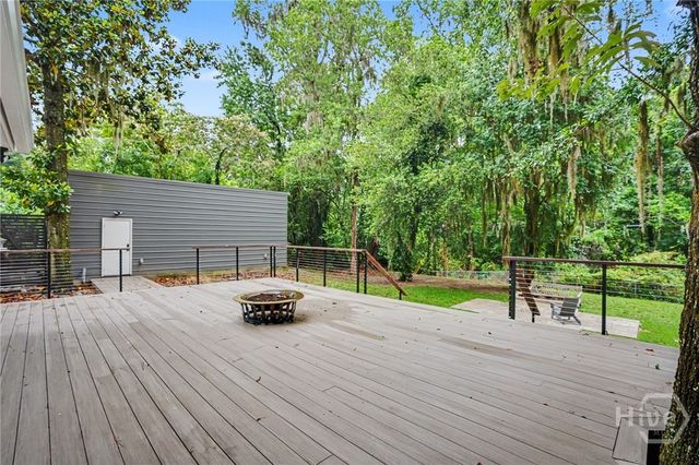 1404 Bacon Park Drive, Savannah, GA 31406