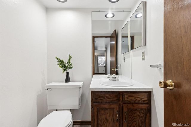 1302 S Billings Street, Aurora, CO 80012