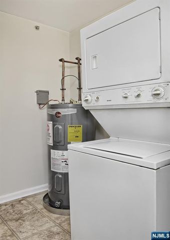 9 Madison Avenue 18, Paterson, NJ 07524