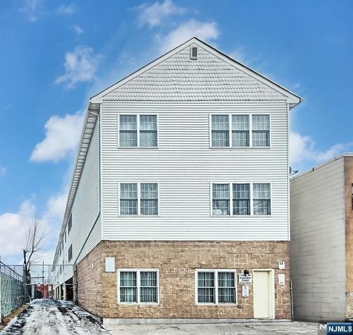 9 Madison Avenue 18, Paterson, NJ 07524