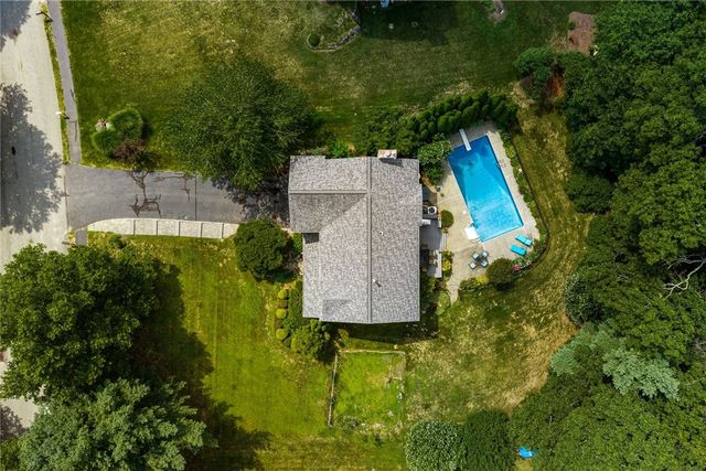 364 Orchard Woods Drive, North Kingstown, RI 02874
