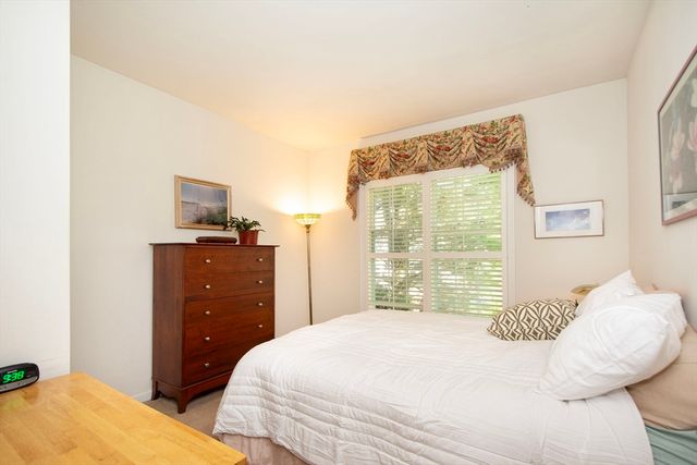 28 Picket Fence, Plymouth, MA 02360